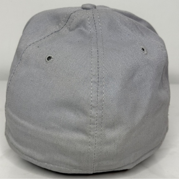 Titleist logo adjustable hat - Picture 6 of 10